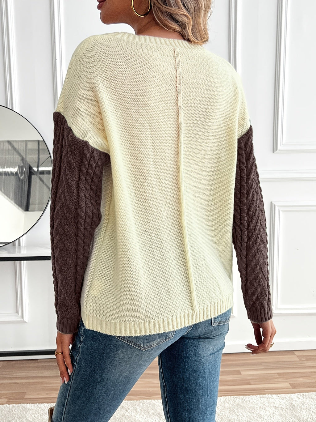 Pull patchwork à maille torsadée pour femme chic et confortable