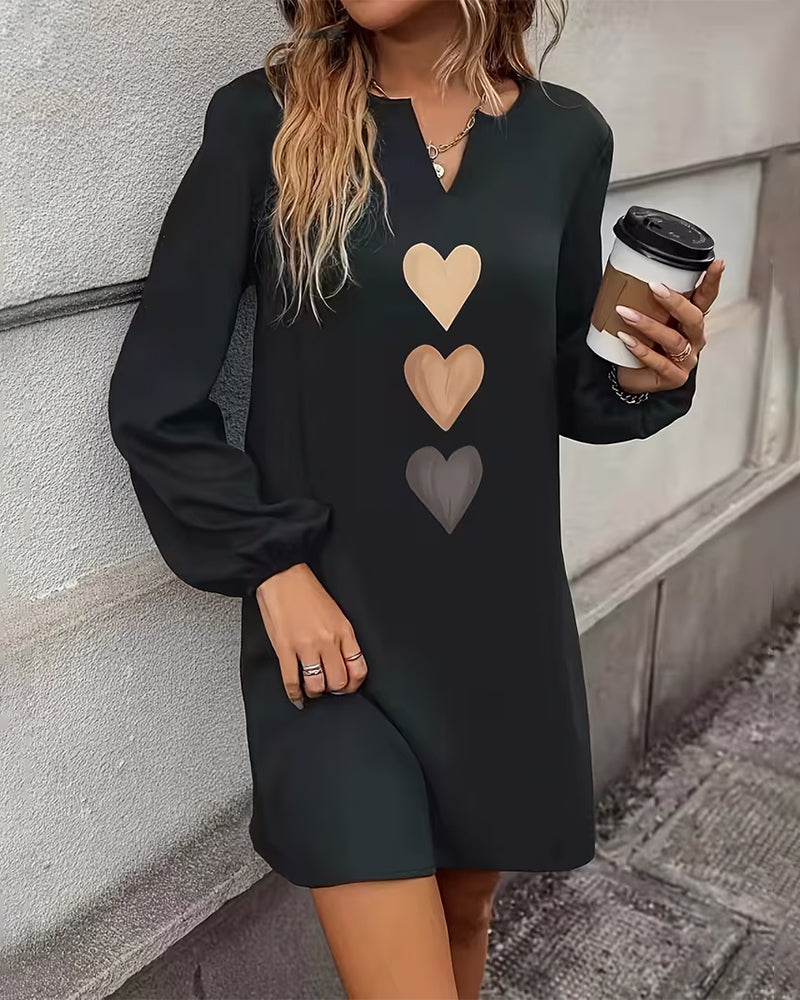 Robe droite femme à motif cœur – Confort quotidien et élégance décontractée