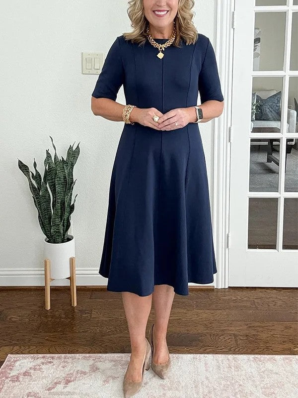 Robe Midi Femme Évasée Col Rond pour Style Élégant et Silhouette Féminine