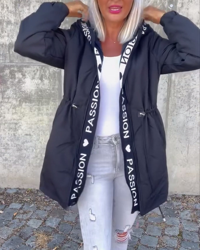 Trench-coat long à capuche femme – Léger, coupe ample, style moderne