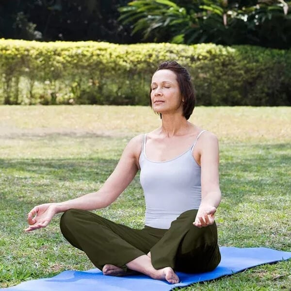 Pantalon de yoga femme fluide – pantalon large confortable pour sport et détente