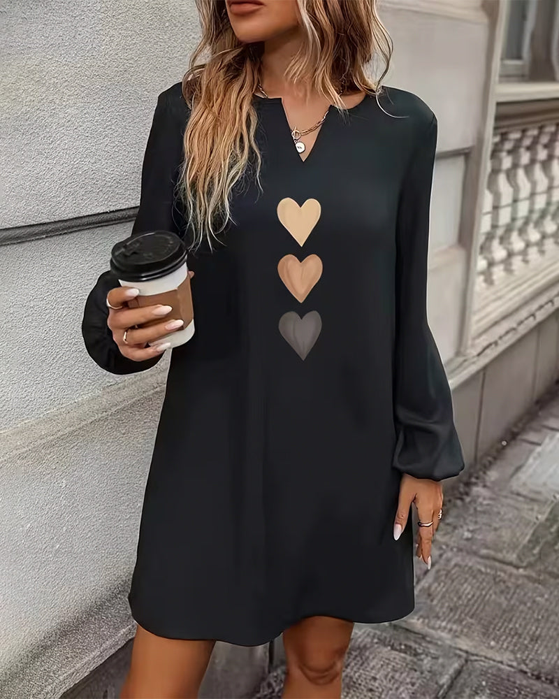 Robe droite femme à motif cœur – Confort quotidien et élégance décontractée