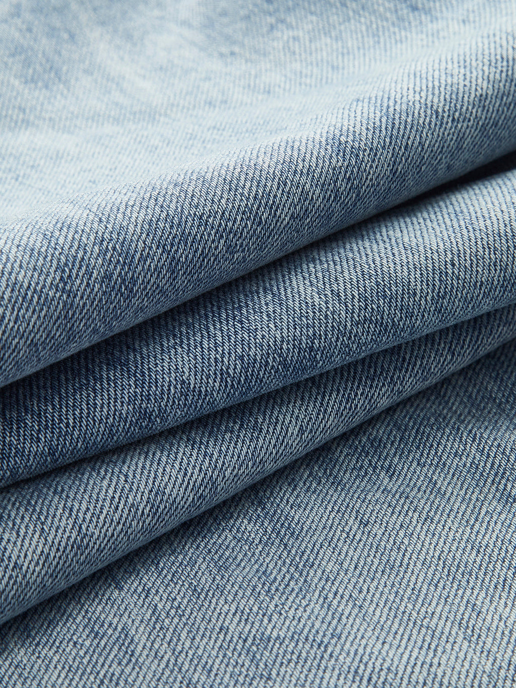 Jean Wide-Leg à Taille Croisée – Coupe Moderne et Élégante