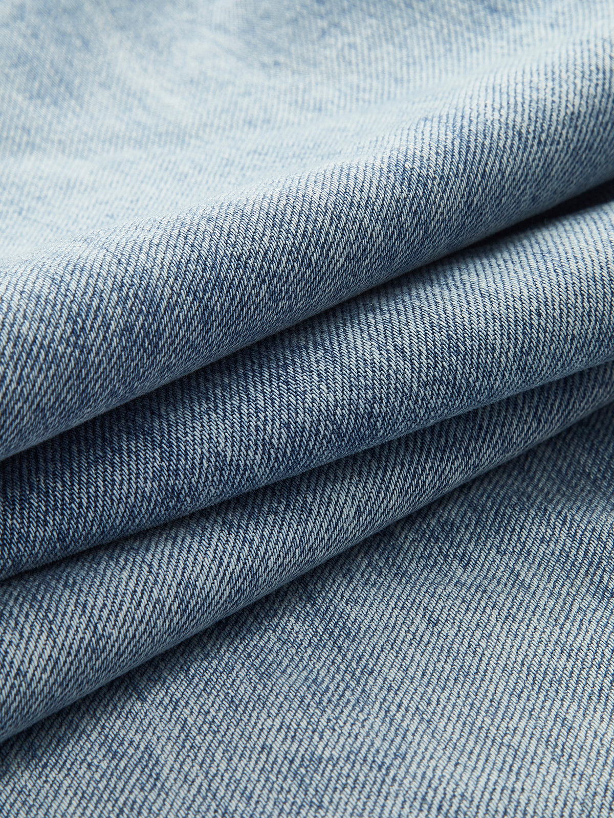 Jean Wide-Leg à Taille Croisée – Coupe Moderne et Élégante