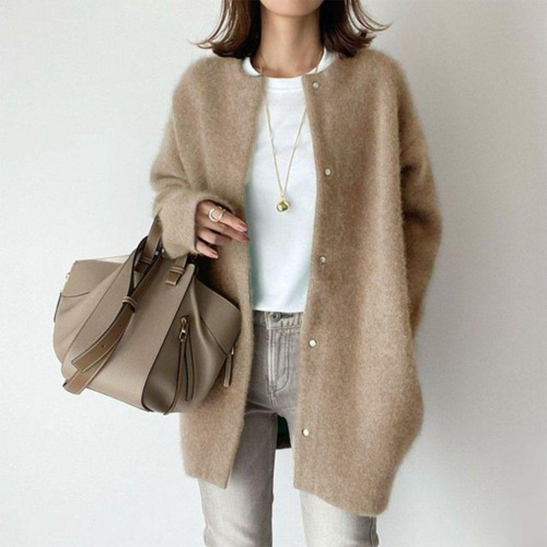 Cardigan femme en cachemire doux – élégant, léger et chaud pour un style raffiné