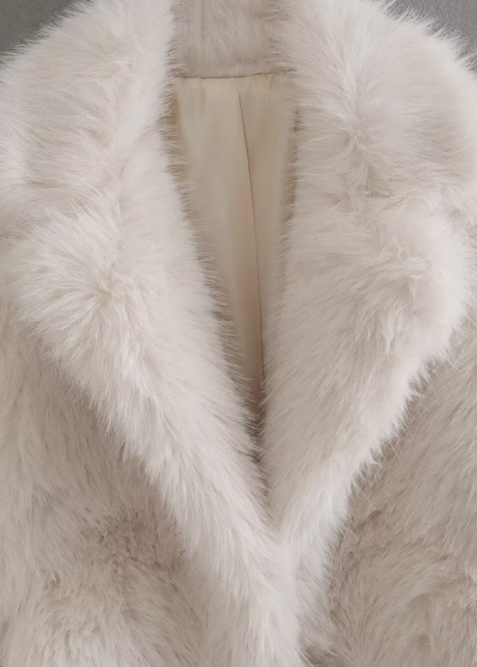 Manteau femme hiver fausse fourrure coupe élégante douce usage quotidien