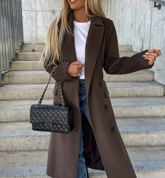 Manteau femme long ceinturé coupe ajustée laine mélangée usage quotidien