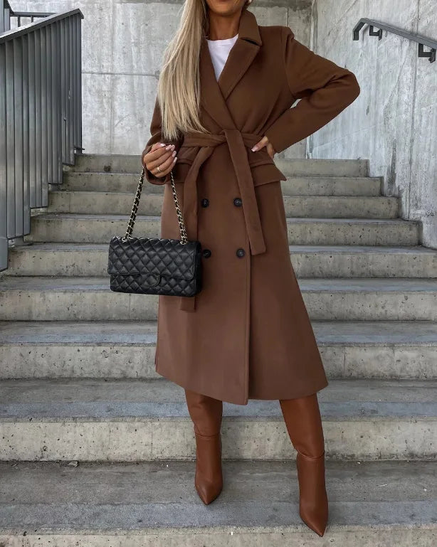 Manteau femme long ceinturé coupe ajustée laine mélangée usage quotidien