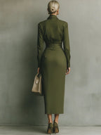 Robe enveloppante femme cintrée – Élégance féminine et style raffiné