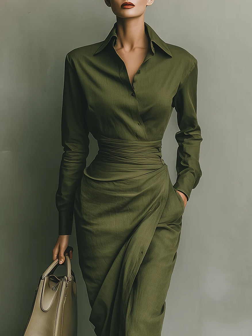 Robe enveloppante femme cintrée – Élégance féminine et style raffiné