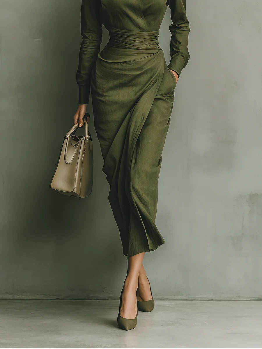 Robe enveloppante femme cintrée – Élégance féminine et style raffiné
