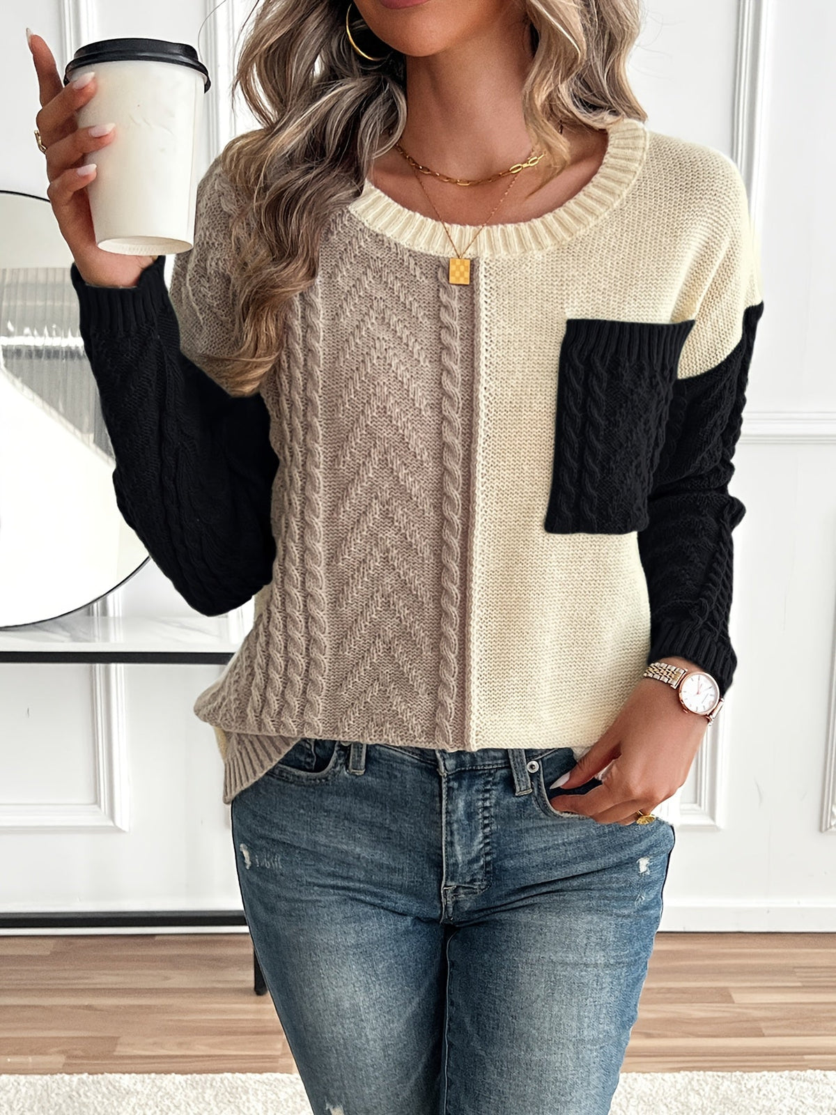 Pull patchwork à maille torsadée pour femme chic et confortable