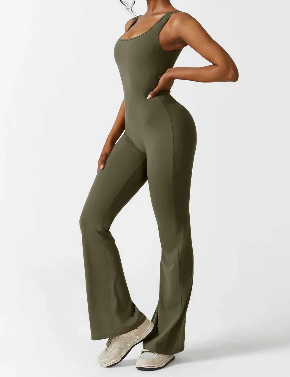 Combinaison flare femme dos ouvert – combinaison sculptante extensible pour sport et loisirs