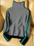 Pull rayé à col montant pour femme chaud et moderne