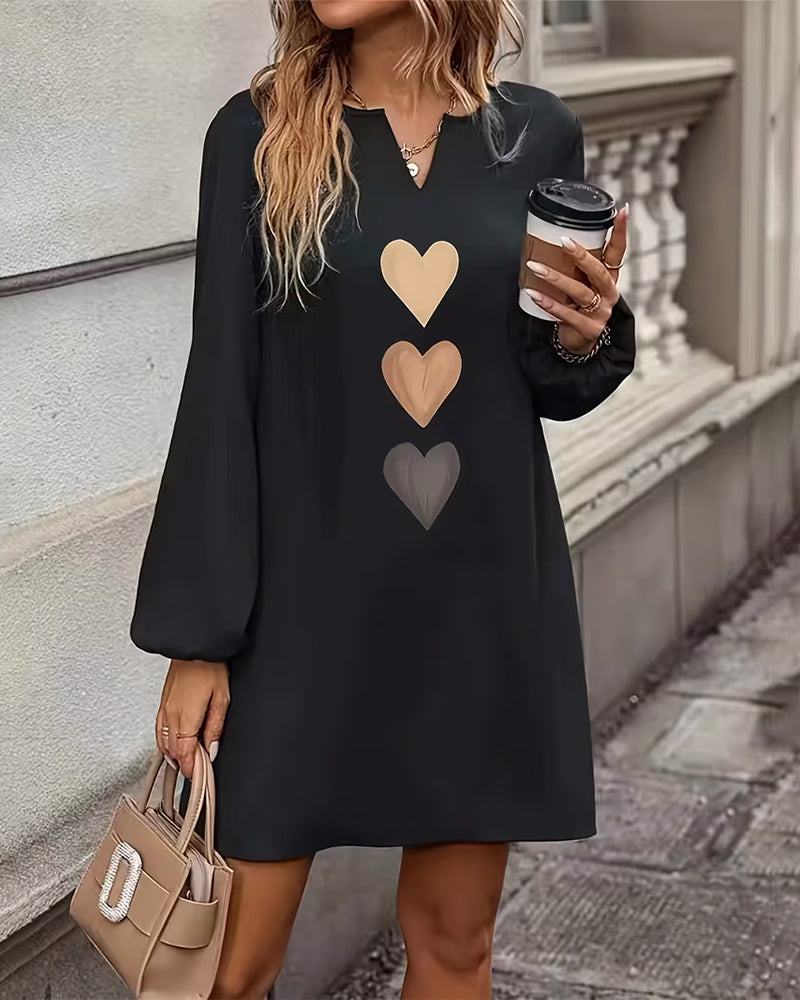 Robe droite femme à motif cœur – Confort quotidien et élégance décontractée