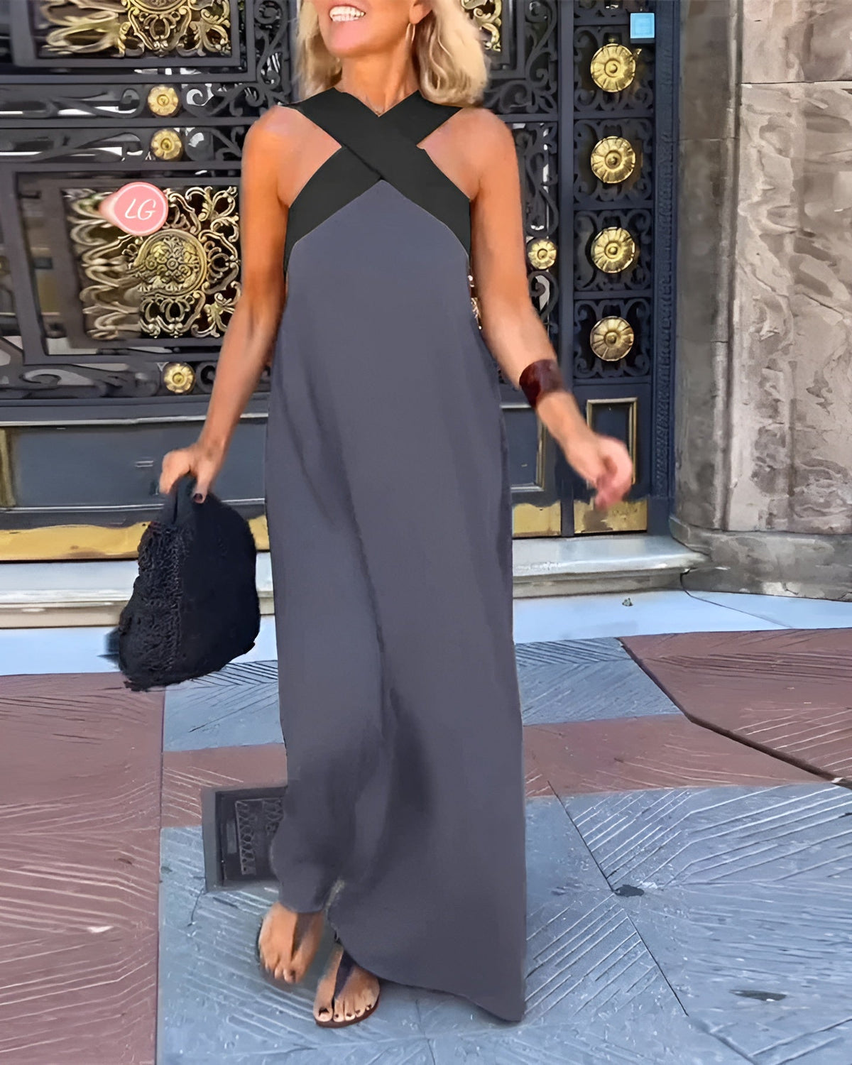 Combinaison femme longue à col croisé et jambes larges fluide