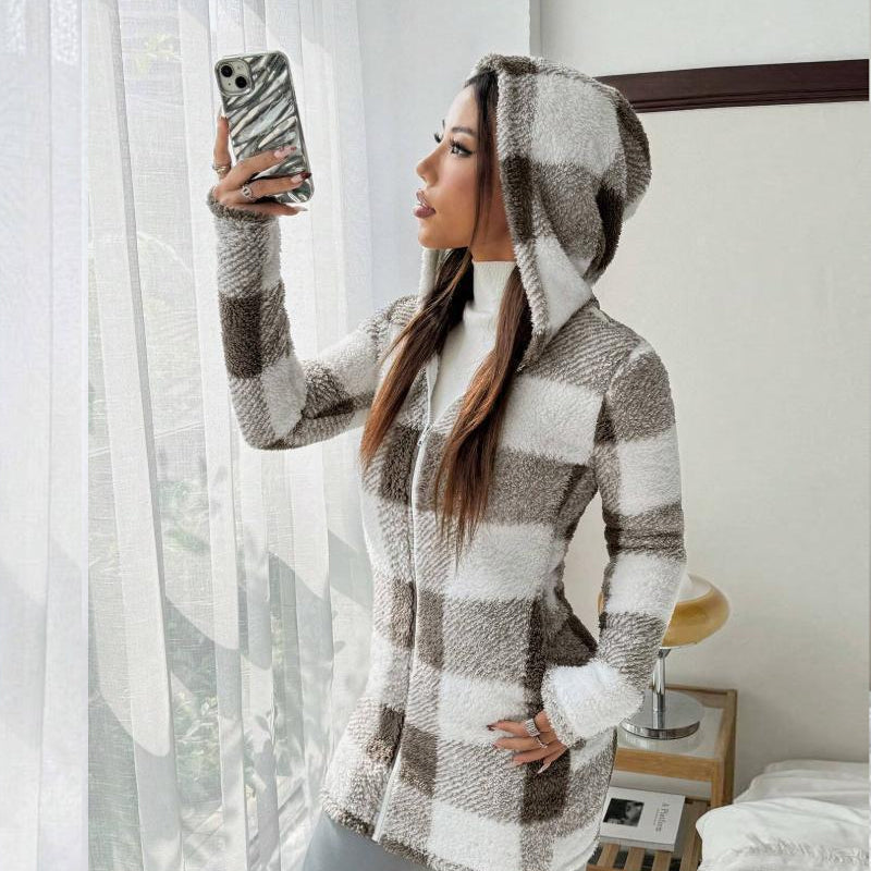 Veste femme longue à carreaux avec capuche – style cosy automne hiver