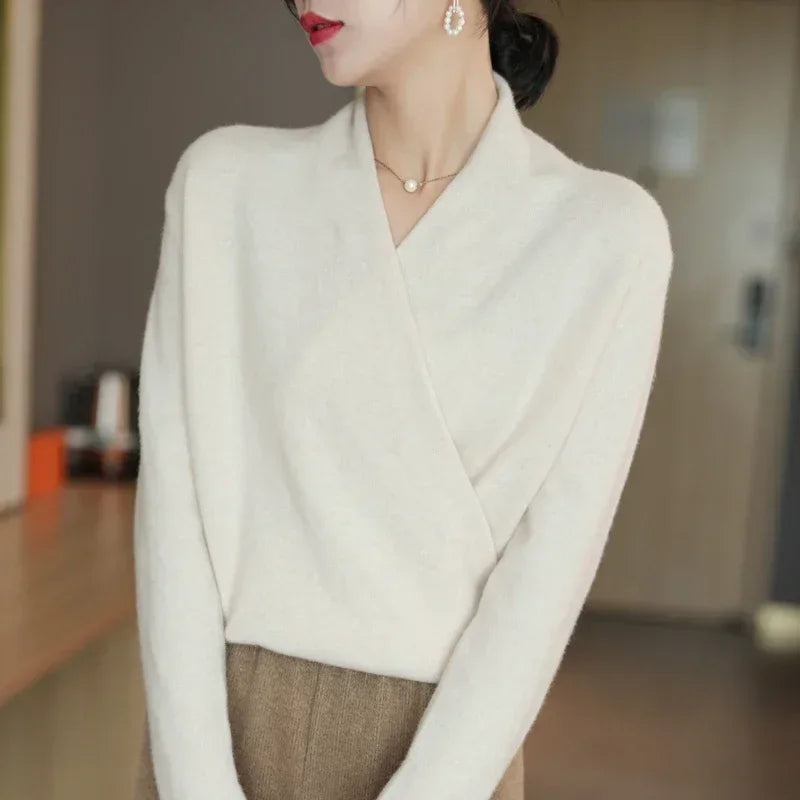 Pull Cache-Cœur Femme Col V en Maille Élégante